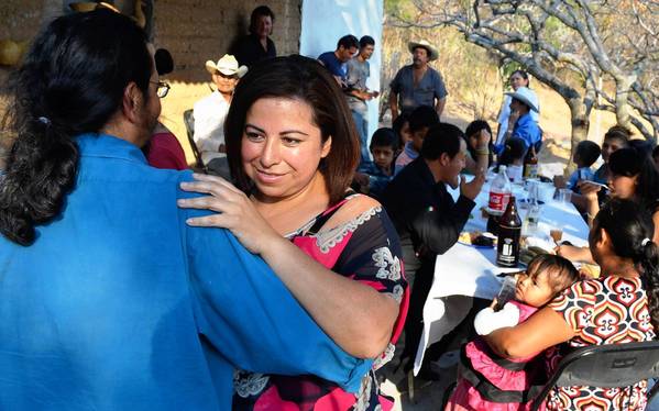 Relatives in Mexico hope for U.S. immigration reform